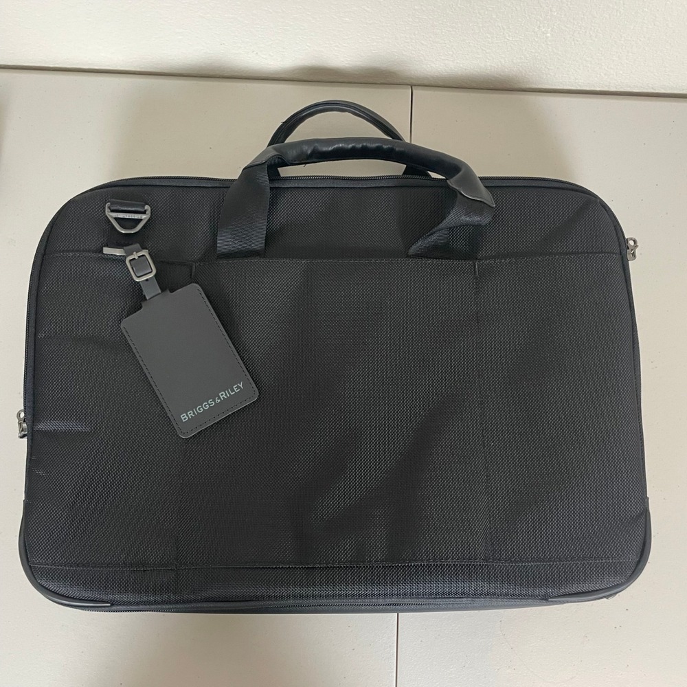 Briggs & Riley KB437X-4 EXPANDABLE Nylon Travel Brief Case